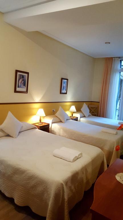 Pension Ibai San Sebastian Exterior photo